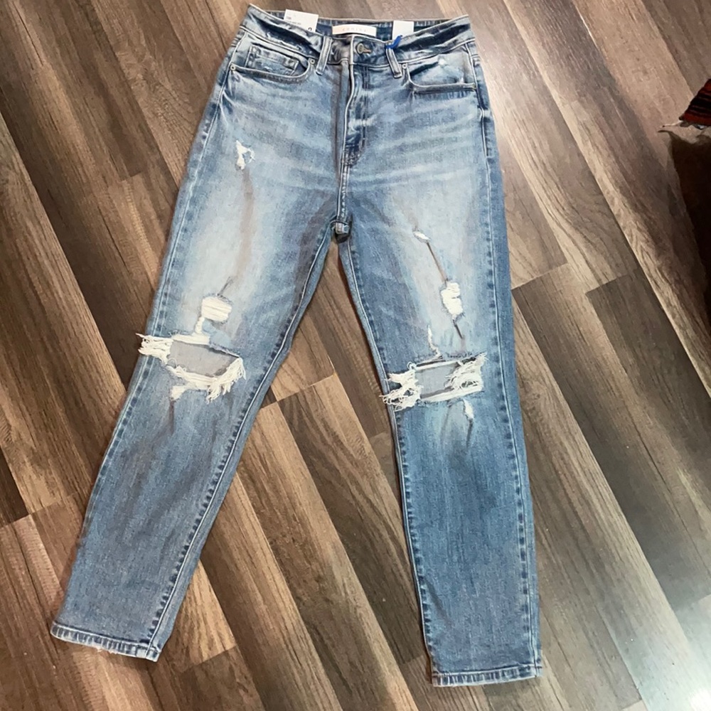 Eunina Tobi Super High Rise Mom Jean Ankle
